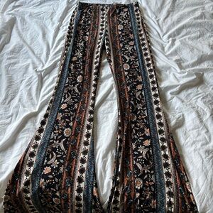 Forever21 pattern flare lounge pants